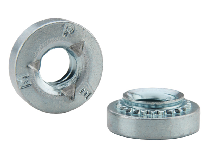 Self-clinching lock nut using collapsed threads